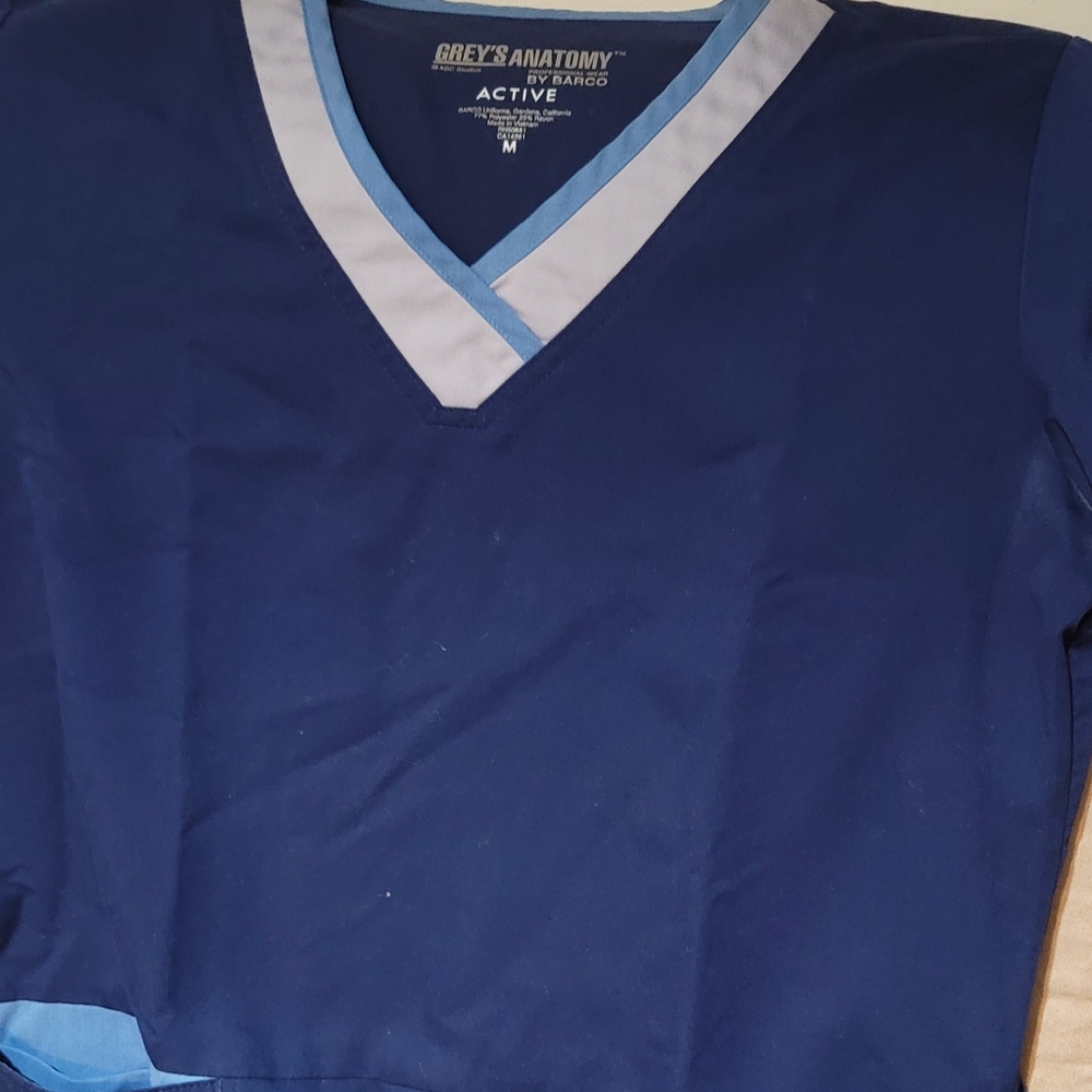 Scrub tops